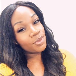 Meet your Posher, Tavia